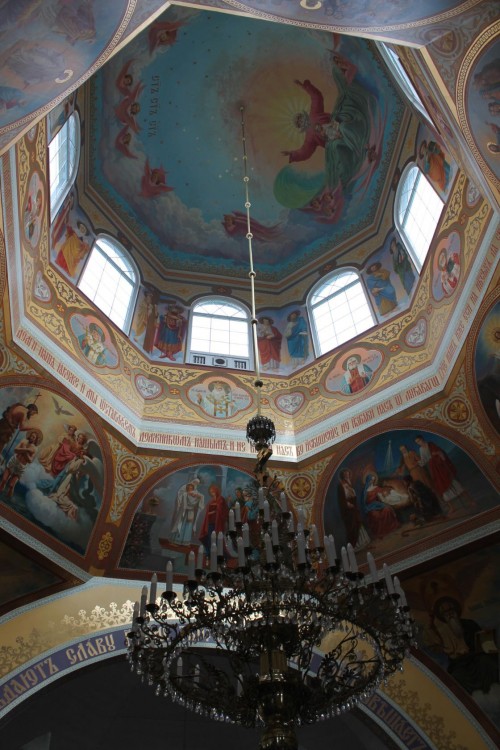 Миргород. Церковь Иоанна Богослова. интерьер и убранство