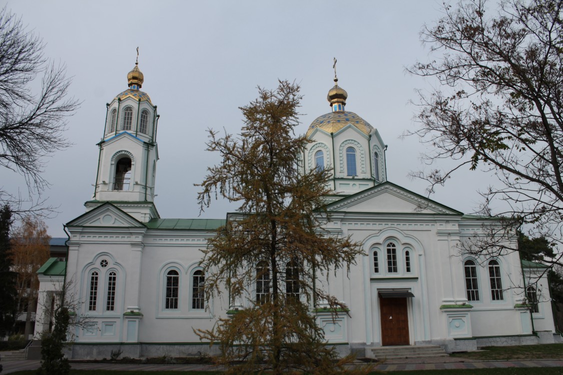 Кафедральный собор Успения Пресвятой Богородицы, Миргород (Миргородский район, Украина, Полтавская область). фасады