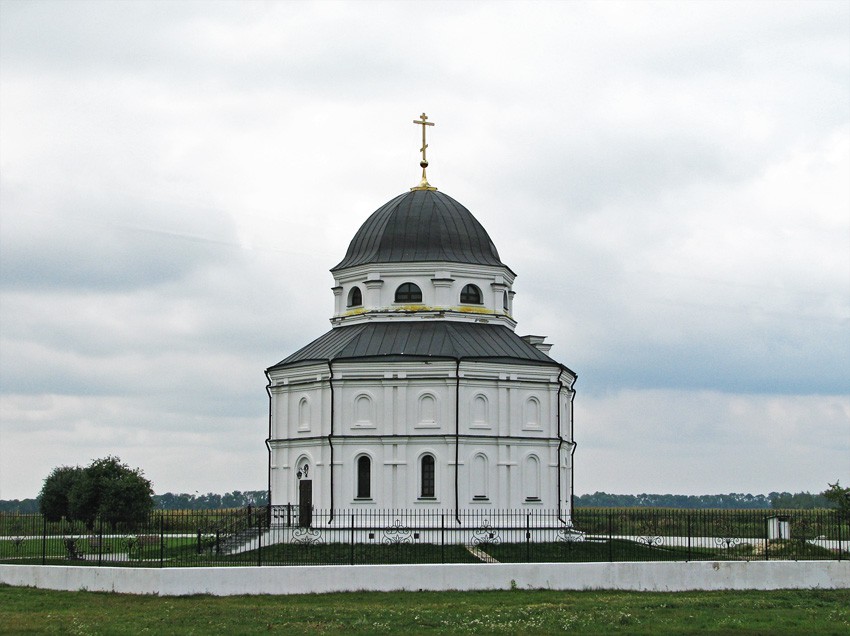 Церковь Симеона Богоприимца, Михайлики (Миргородский район, Украина, Полтавская область). общий вид в ландшафте