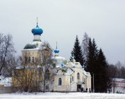 Тихвинский Богородице-Успенский мужской монастырь. Церковь Тихвинской иконы Божией Матери ("Крылечко") - Тихвин - Тихвинский район - Ленинградская область