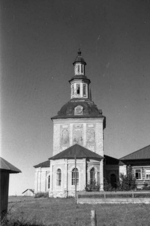 Косино. Церковь Спаса Преображения. архивная фотография, Автор  Б.И. Татаринов, фото 1958г. С сайта http://www.shizhma.ru/gallery/category/19-churches.html?limitstart=0