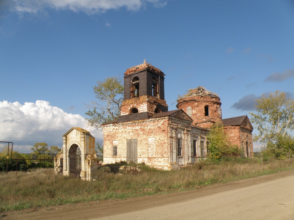 Церковь Космы и Дамиана, Кураково (Менделеевский район, Республика Татарстан). фасады