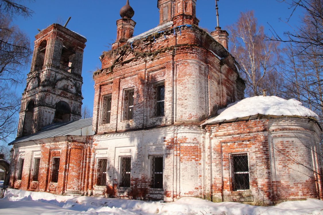 Здоровцево. Церковь Троицы Живоначальной. фасады