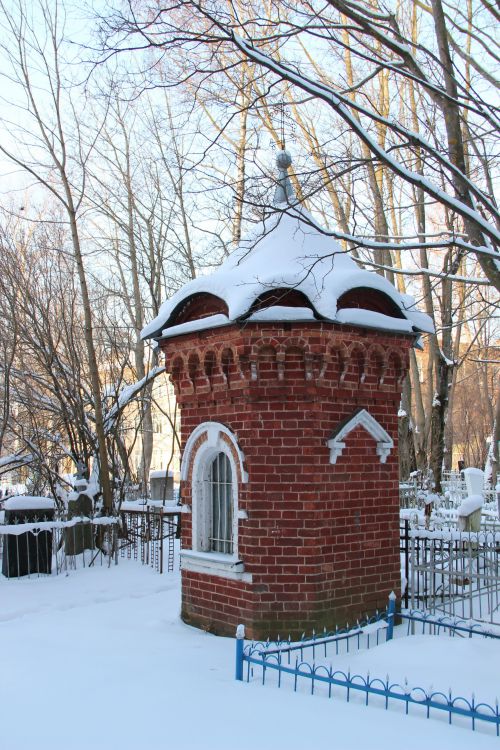 Неизвестная часовня-усыпальница, Бежецк (Бежецкий район, Тверская область). фасады