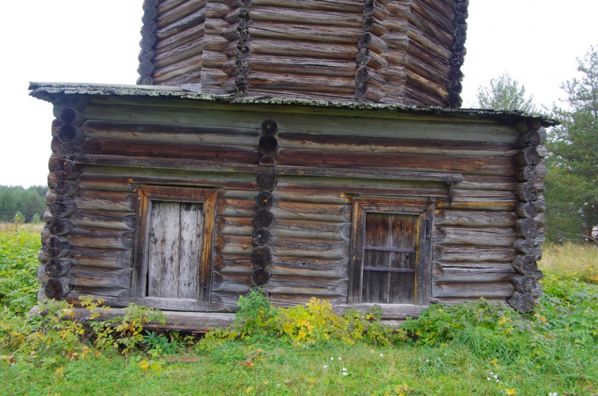 Церковь Николая Чудотворца, Едома (Пинежский район, Архангельская область). архитектурные детали