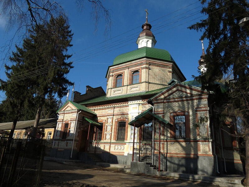 Троицкий мужской монастырь (Китаевская пустынь). Церковь Серафима Саровского, Китаев (Голосеевский район, Украина, г. Киев). фасады