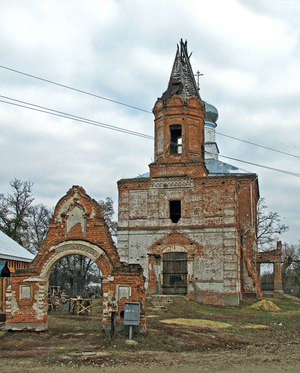 Церковь Покрова Пресвятой Богородицы, Лебедин (Сумской район, Украина, Сумская область). фасады