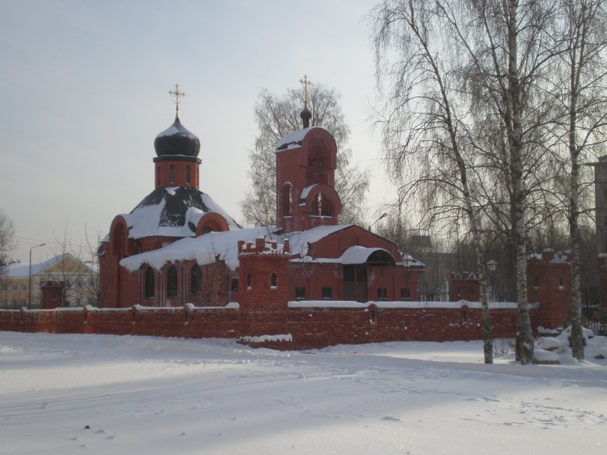 Церковь Андрея Первозванного, Озёрный (Бологовский район, Тверская область). общий вид в ландшафте