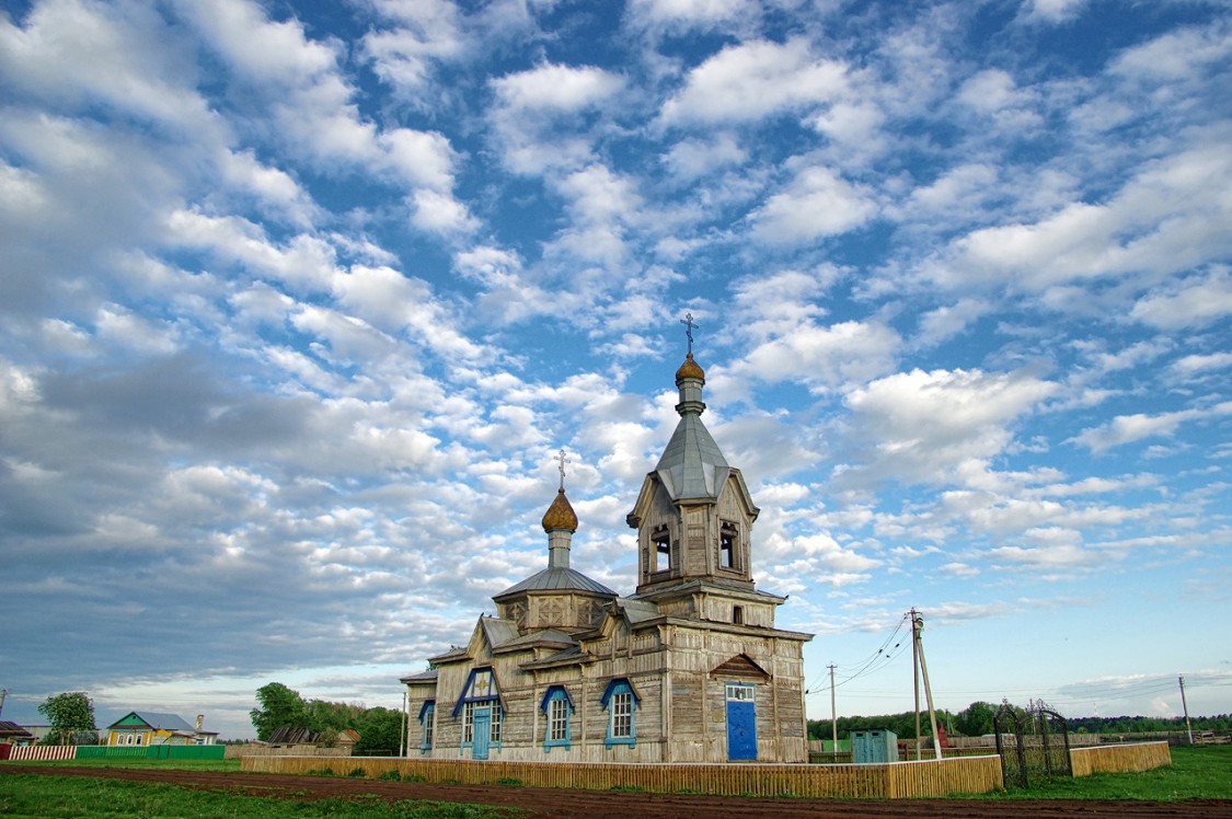 Церковь Петра и Павла, Бахта (Чистопольский район, Республика Татарстан). фасады