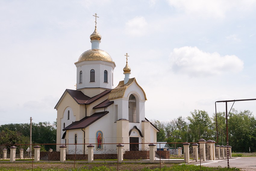 Вертуновка. Церковь Николая Чудотворца. общий вид в ландшафте
