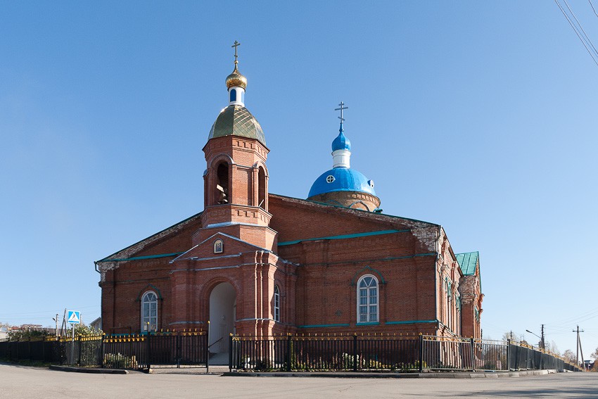 Пенза. Церковь Введения во храм Пресвятой Богородицы в Весёловке. фасады