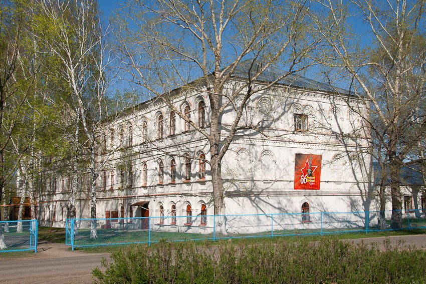 Мокшан. Мокшанский Казанский монастырь. фасады