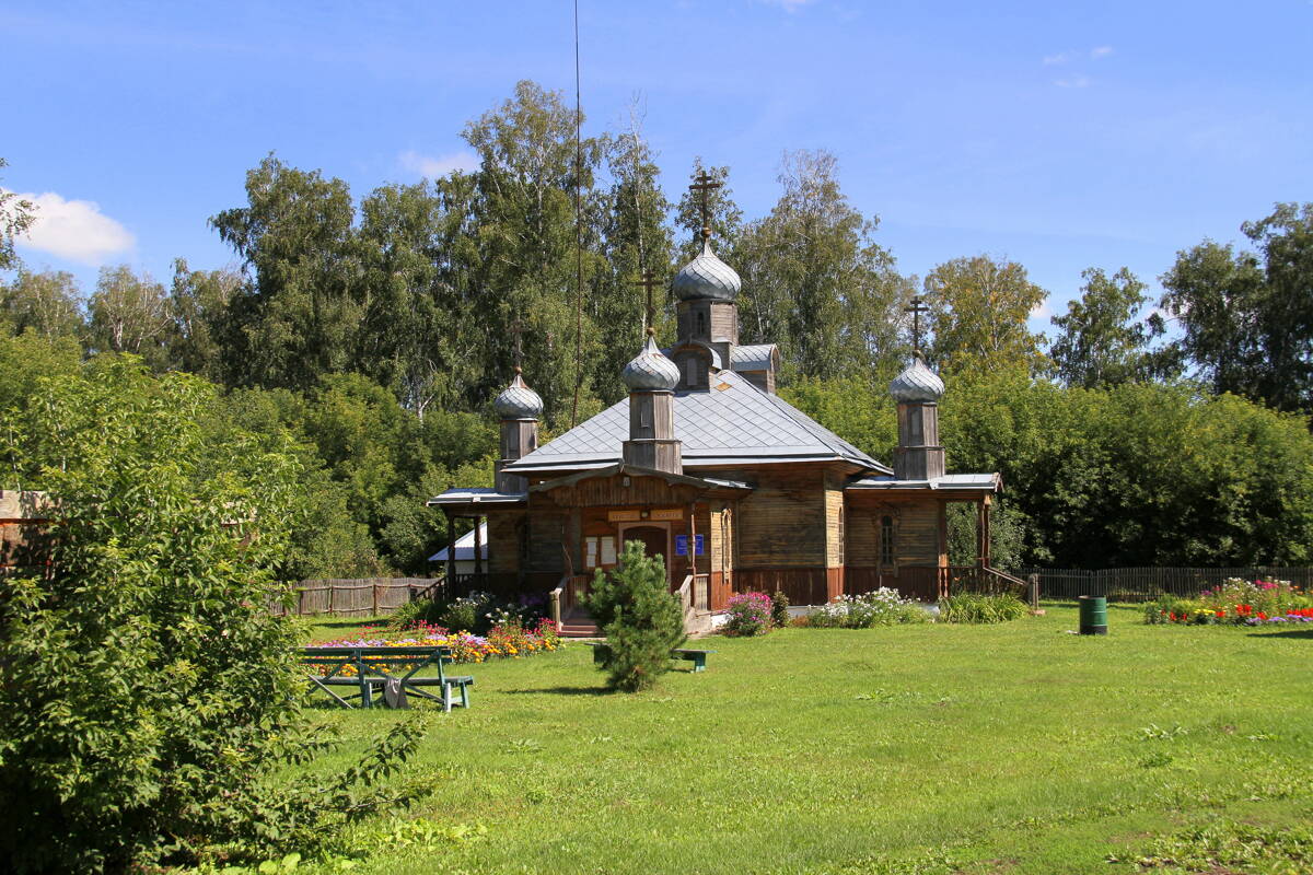Церковь Михаила Архангела, Первомайское (Первомайский район, Алтайский край). фасады