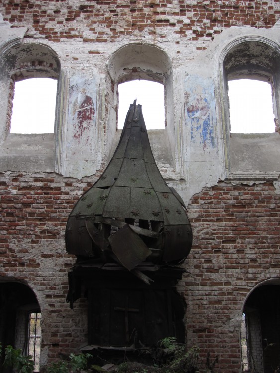 Церковь Троицы Живоначальной (старая), Соколка (Сердобский район, Пензенская область). интерьер и убранство
