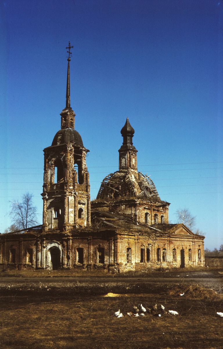 Церковь Троицы Живоначальной (старая), Соколка (Сердобский район, Пензенская область). фасады