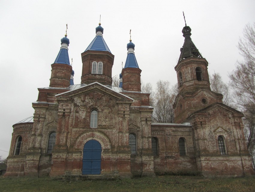 Карповка. Церковь Михаила Архангела. фасады