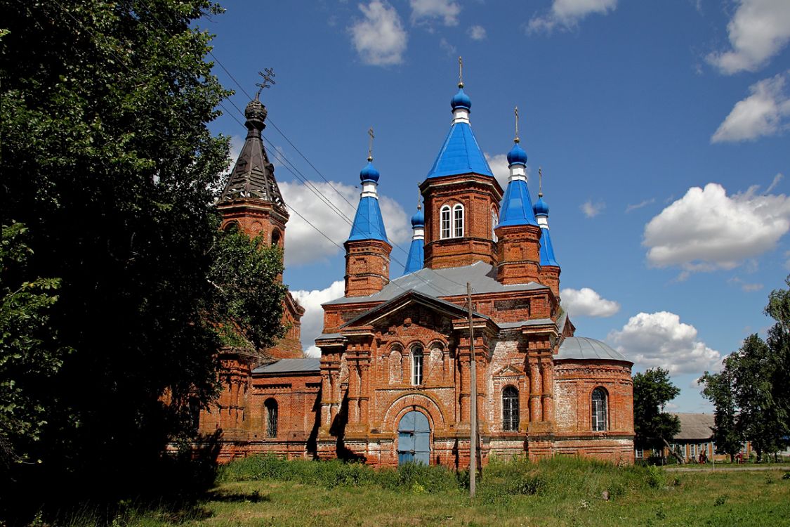 Карповка. Церковь Михаила Архангела. фасады