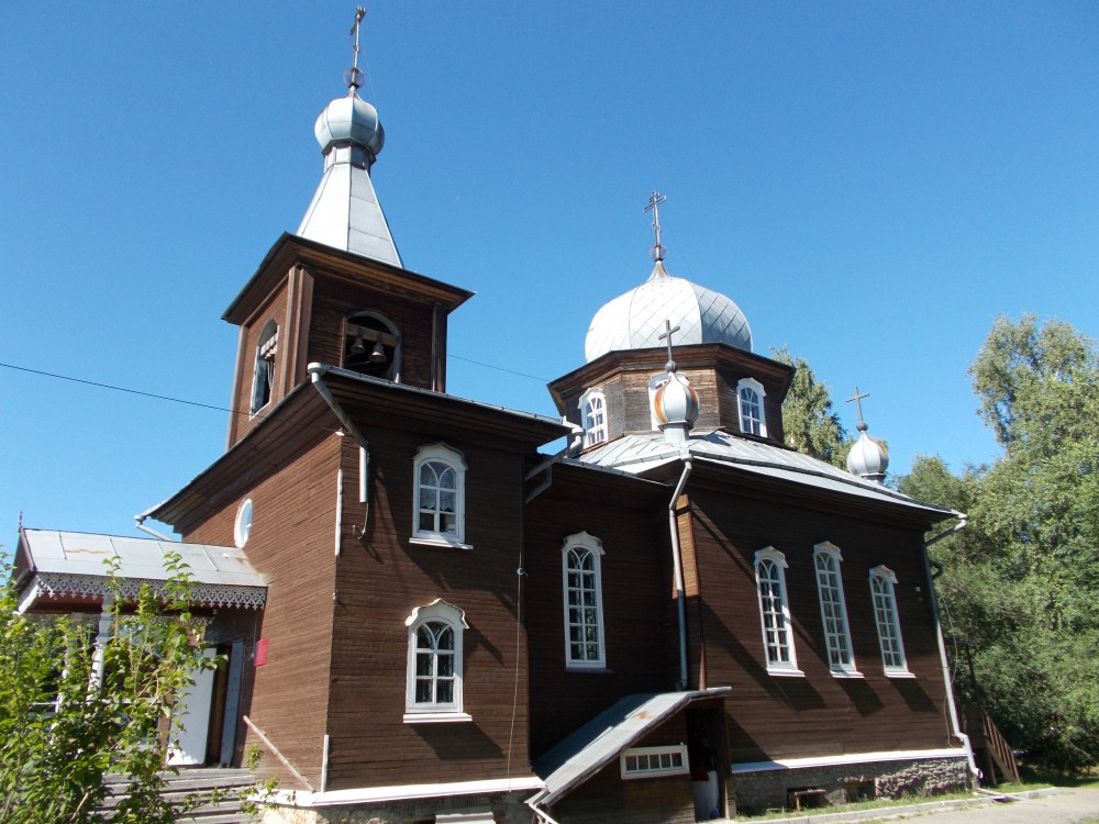 Смоленское. Церковь Смоленской иконы Божией Матери (новая). фасады