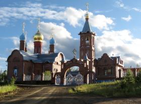 Кодинск. Церковь Покрова Пресвятой Богородицы