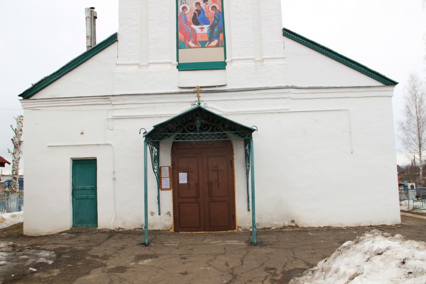 Церковь Троицы Живоначальной, Пахна (Ярославский район, Ярославская область). архитектурные детали