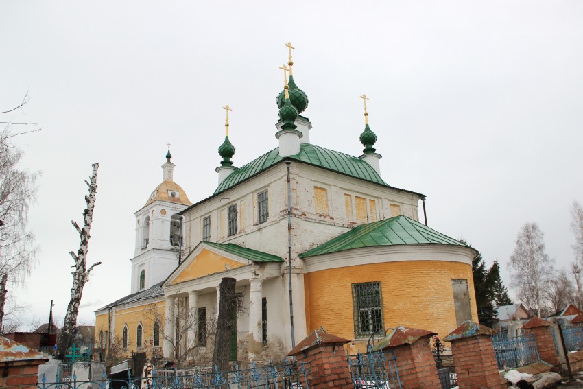 Церковь Троицы Живоначальной, Пахна (Ярославский район, Ярославская область). общий вид в ландшафте