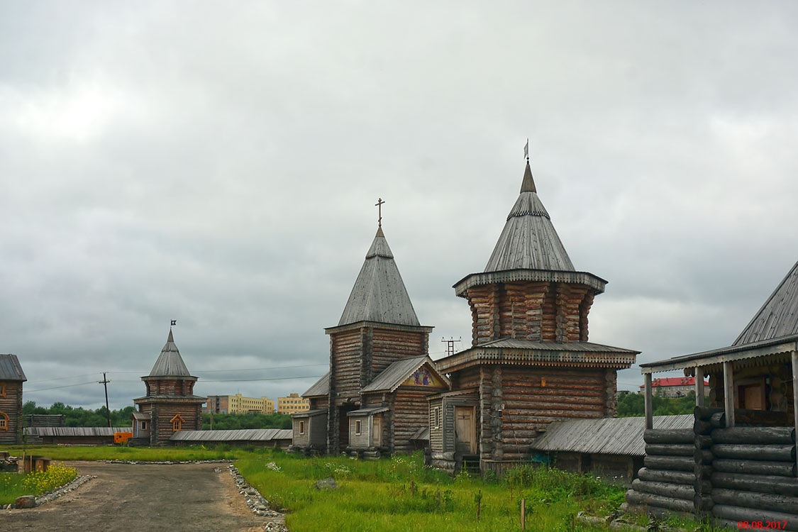 Луостари. Трифонов Печенгский монастырь в Луостари. фасады