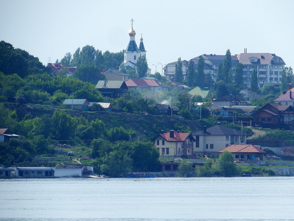 Усть-Курдюм. Церковь Вознесения Господня. общий вид в ландшафте