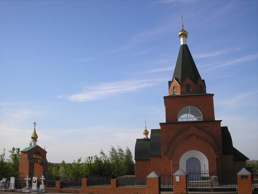 Саратов. Церковь Николая Чудотворца на Елшанском кладбище. фасады