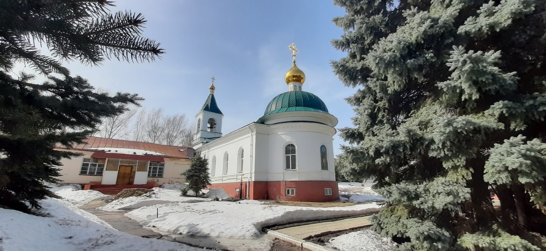 Саратов. Спасо-Преображенский мужской монастырь. фасады