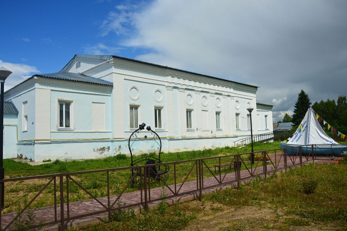 Церковь Покрова Пресвятой Богородицы, Устье (Усть-Кубинский район, Вологодская область). фасады