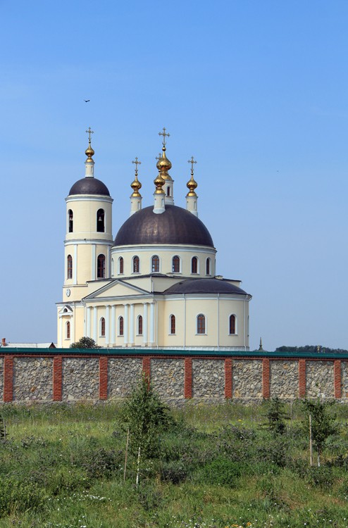 Михайлов. Михайловский Покровский женский монастырь. Собор Покрова Пресвятой Богородицы. фасады