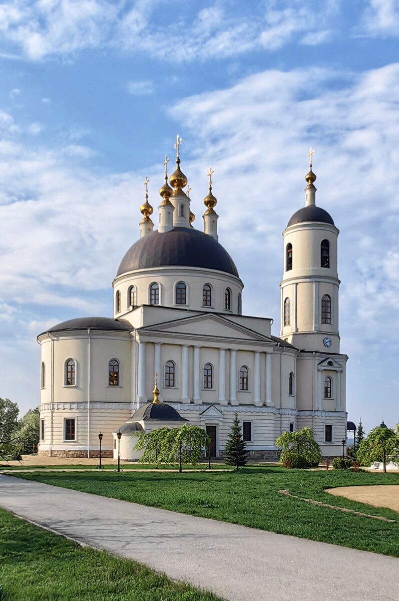 Михайловский Покровский женский монастырь. Собор Покрова Пресвятой Богородицы, Михайлов (Михайловский район, Рязанская область). фасады