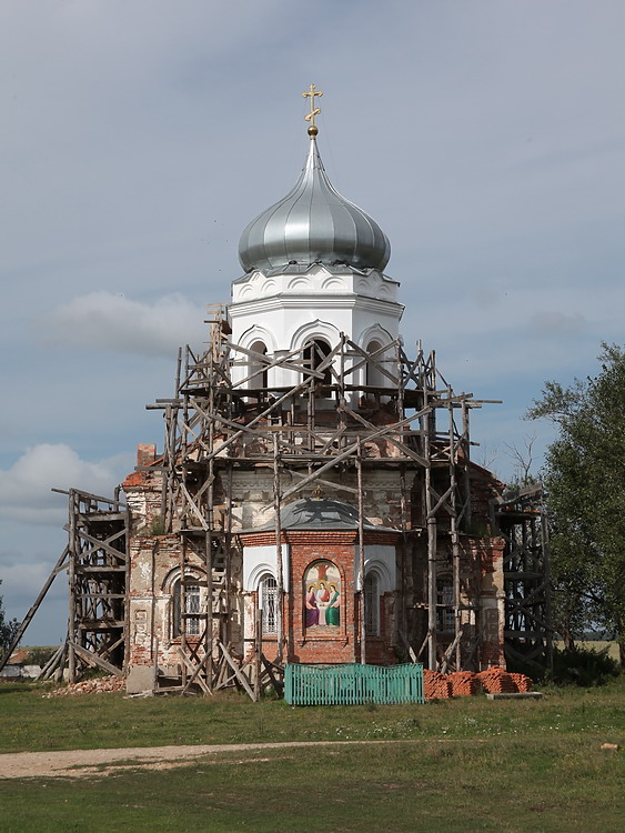 Церковь Троицы Живоначальной, Кособродка (Троицкий район и г. Троицк, Челябинская область). фасады, Восточный фасад