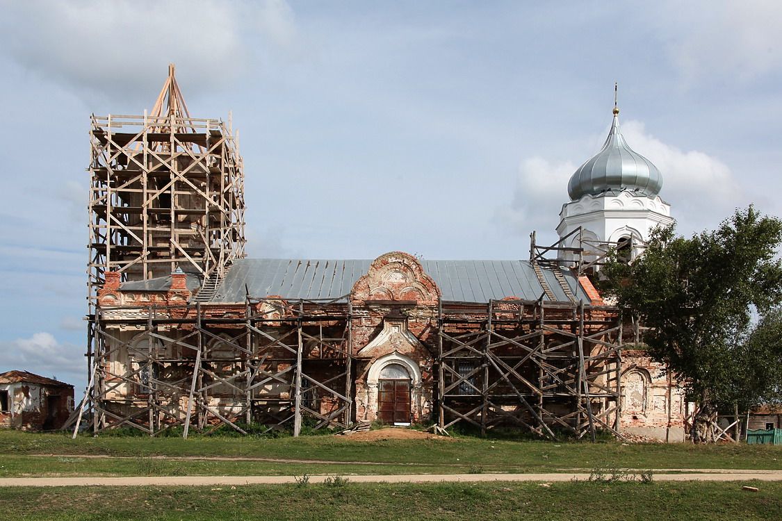 Церковь Троицы Живоначальной, Кособродка (Троицкий район и г. Троицк, Челябинская область). фасады, Южный фасад