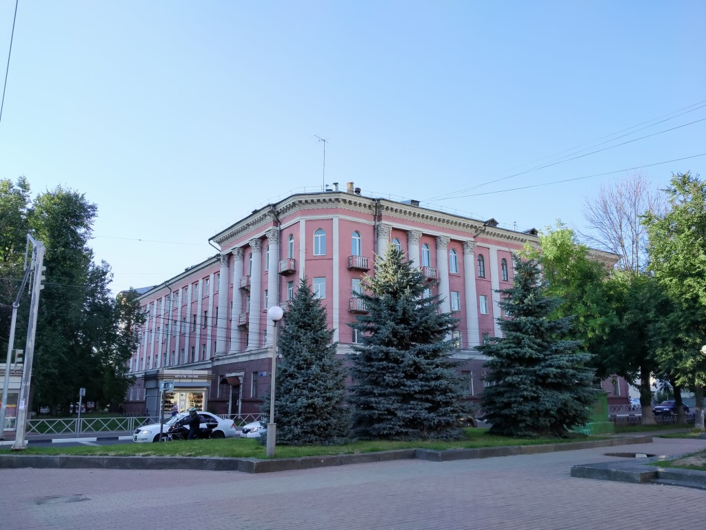 Церковь Пантелеимона Целителя при 1-й детской больнице, Ярославль (Ярославль, город, Ярославская область). фасады