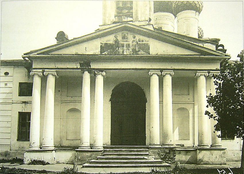 Церковь Космы и Дамиана в Земляном Городе, Ярославль (Ярославль, город, Ярославская область). архивная фотография, фото с сайта https://pastvu.com/p/214088