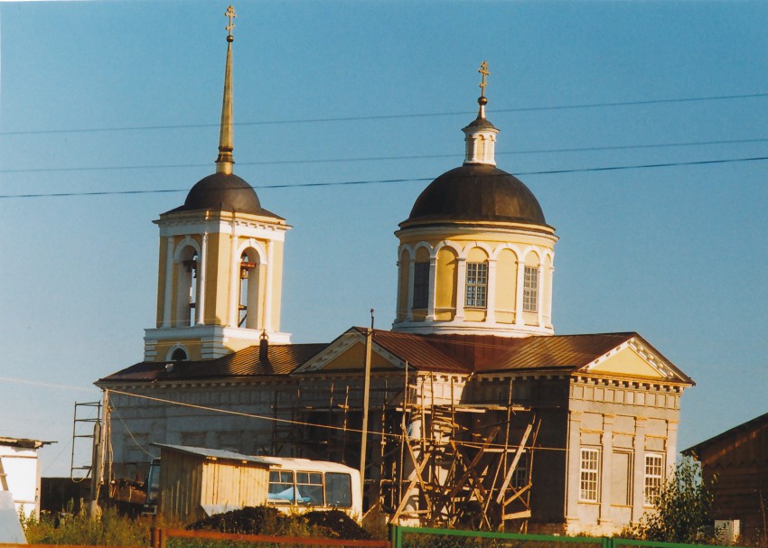 Шаморга. Покровский женский монастырь. Церковь Богоявления Господня. фасады