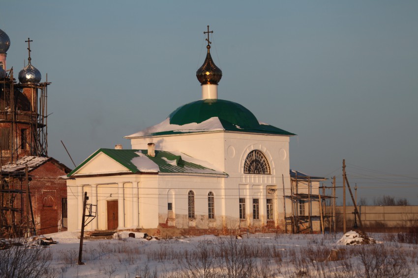 Церковь Илии Пророка, Арефино (Рыбинский район, Ярославская область). общий вид в ландшафте