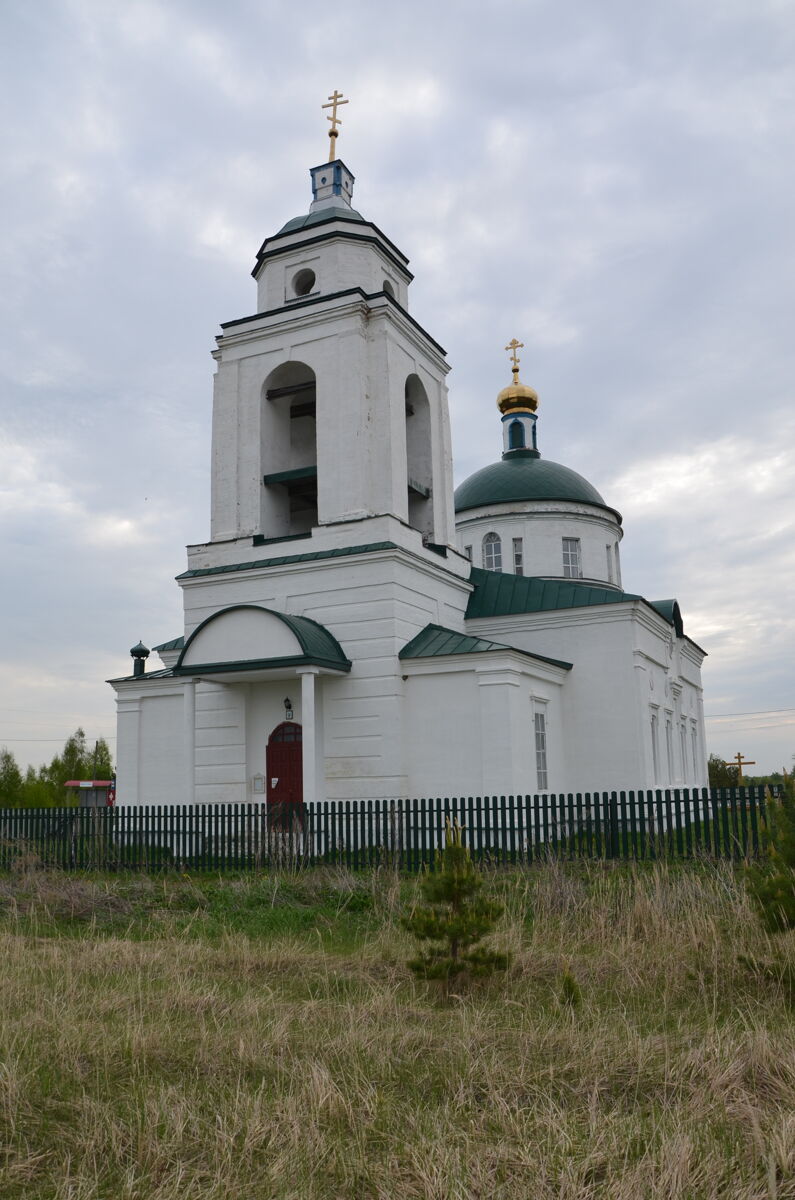 Церковь Покрова Пресвятой Богородицы, Вадовские Селищи (Зубово-Полянский район, Республика Мордовия). фасады