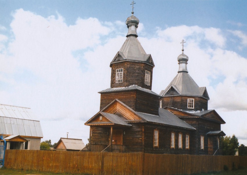 Церковь Рождества Пресвятой Богородицы, Умёт (Зубово-Полянский район, Республика Мордовия). общий вид в ландшафте