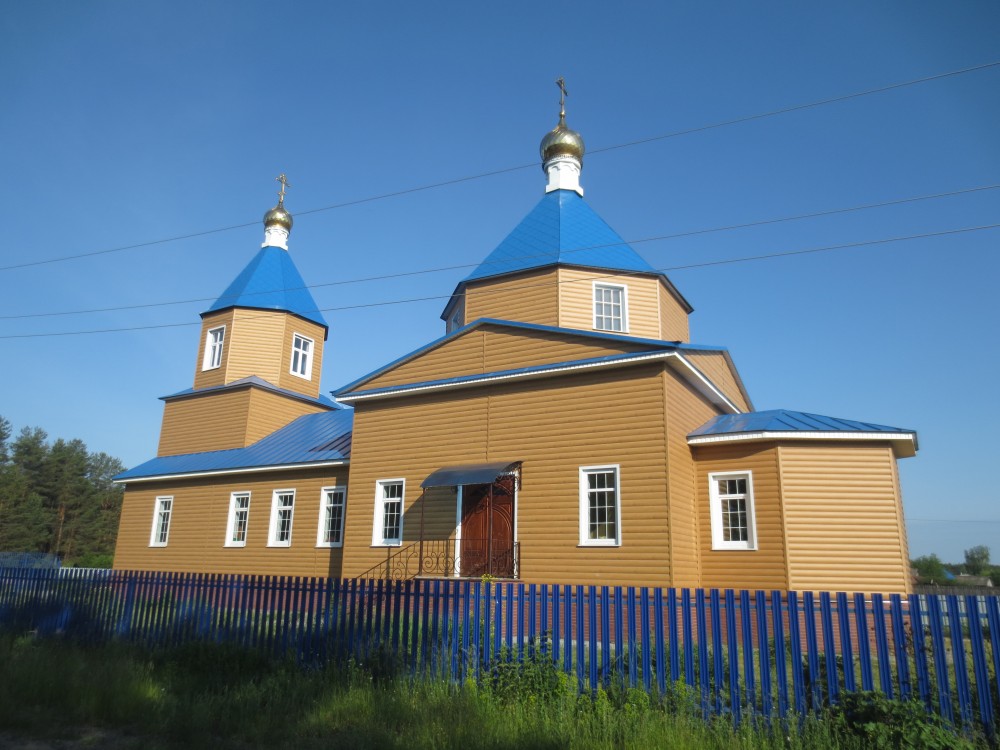 Умёт. Церковь Рождества Пресвятой Богородицы. фасады