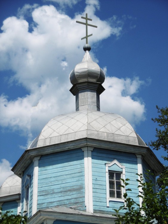 Поим. Церковь Покрова Пресвятой Богородицы. архитектурные детали, Купол основного объема церкви  с завершением