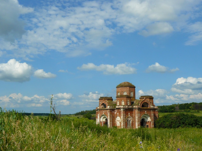Пензенская область, Белинский район, Щепотьево. Церковь Троицы Живоначальной, фотография. общий вид в ландшафте