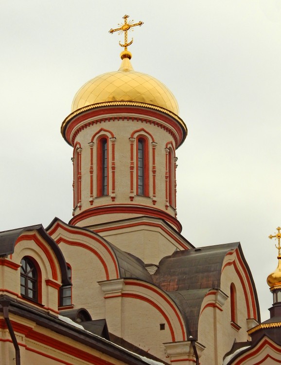 Голицыно. Церковь Серафима Саровского. архитектурные детали