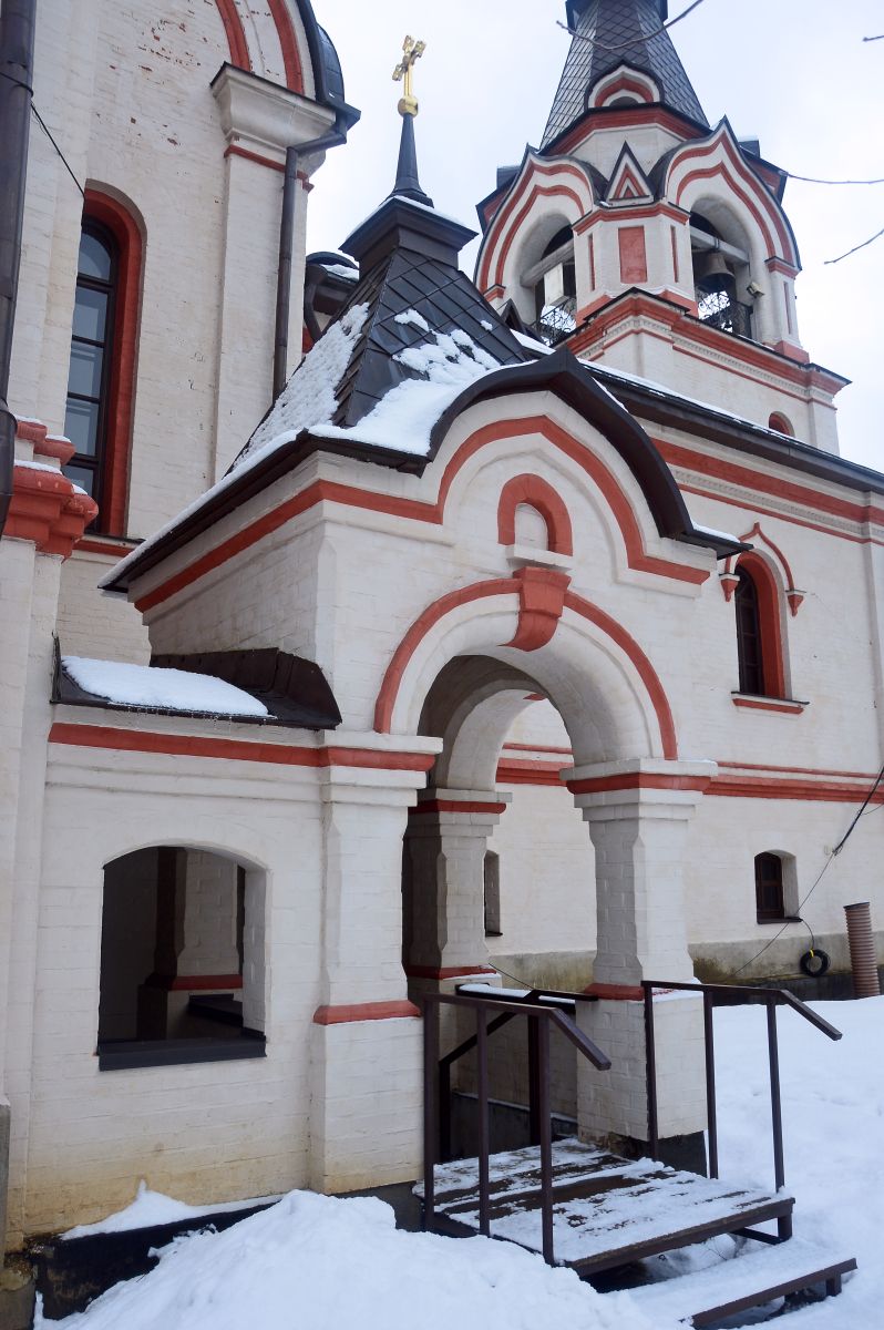 Церковь Серафима Саровского, Голицыно (Одинцовский городской округ и ЗАТО Власиха, Краснознаменск, Московская область). архитектурные детали