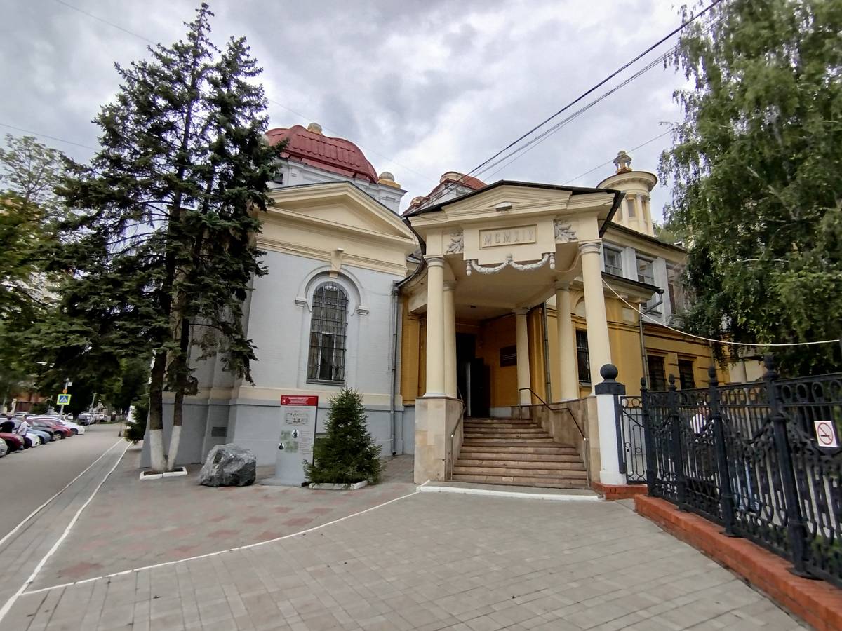 фасады. Часовня Николая Чудотворца при бывшем Императорском Николаевском университете, Саратов (Саратов, город, Саратовская область)