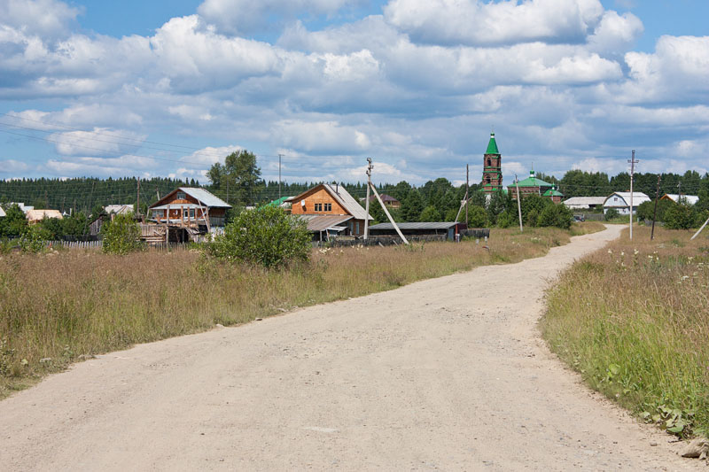 Церковь Илии Пророка, Елизаветинское (Нижний Тагил (ГО город Нижний Тагил), Свердловская область). общий вид в ландшафте