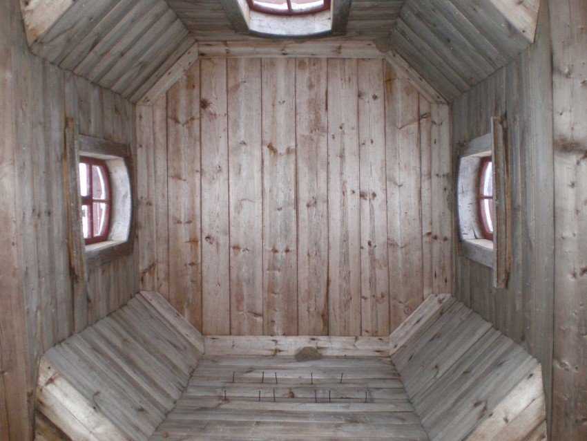 Часовня Параскевы Пятницы (старая), Куженкино (Бологовский район, Тверская область). архитектурные детали
