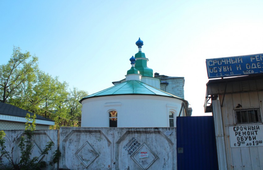 Иркутск. Церковь Покрова Пресвятой Богородицы. общий вид в ландшафте, Вид с востока