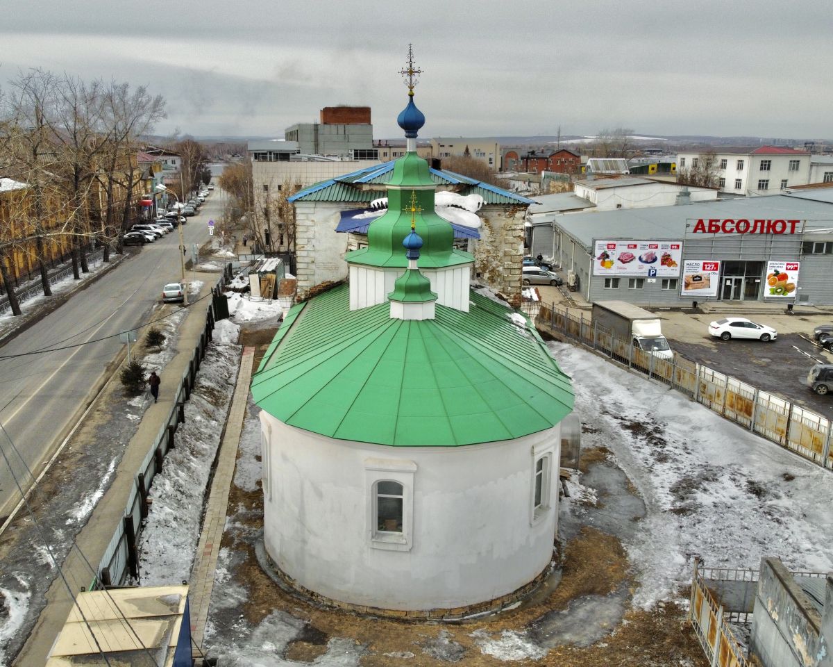 Церковь Покрова Пресвятой Богородицы, Иркутск (Иркутск, город, Иркутская область). общий вид в ландшафте, Вид с востока